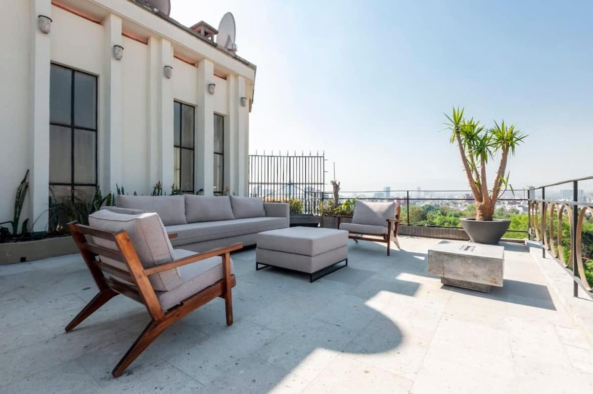 Magnificent Triplex In Art Deco Building Appartement *